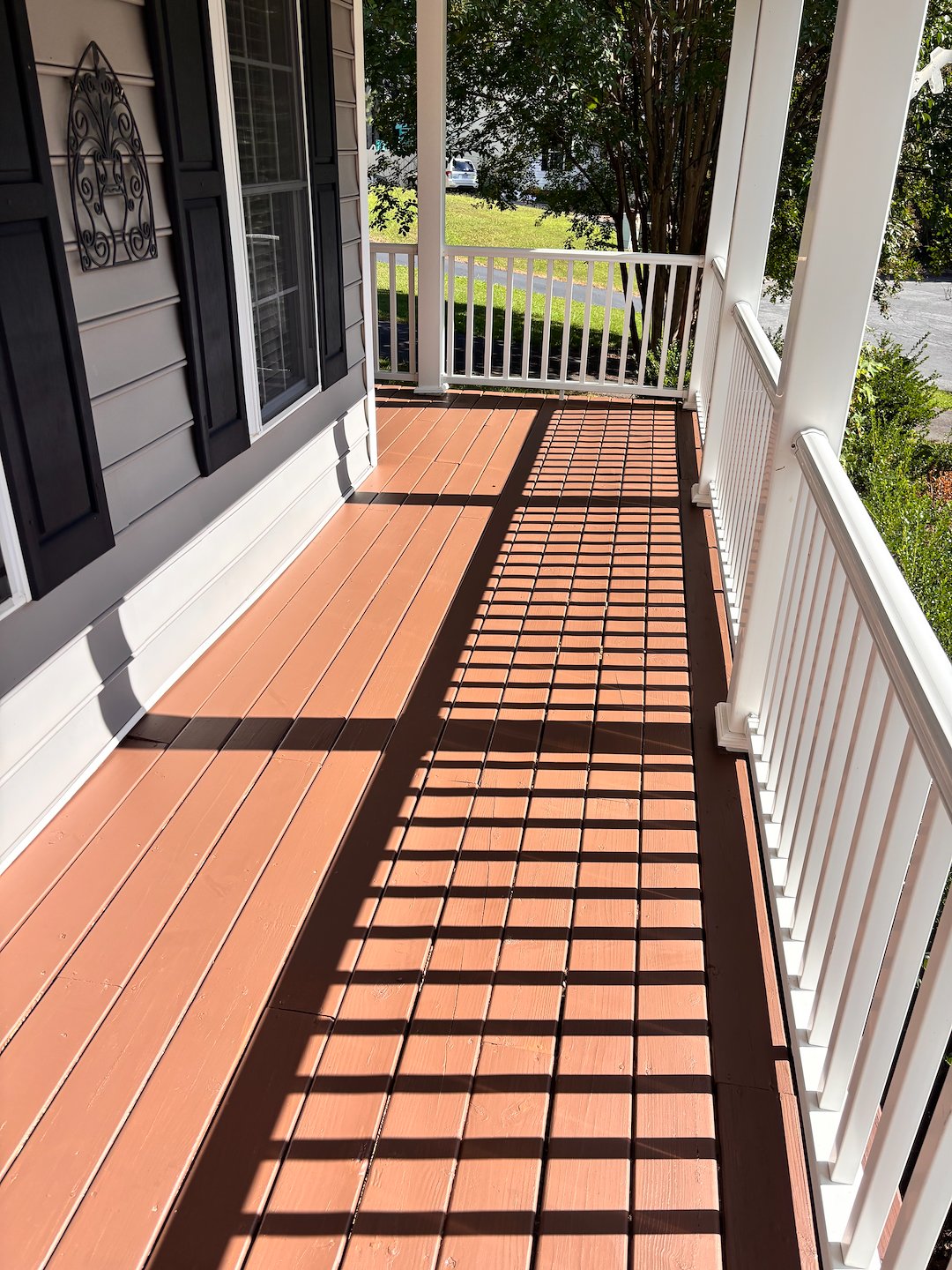 Deck staining Glen allen  Thumbnail